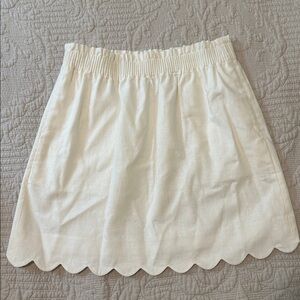 NWOT J Crew cream Scalloped hem Skirt size 6